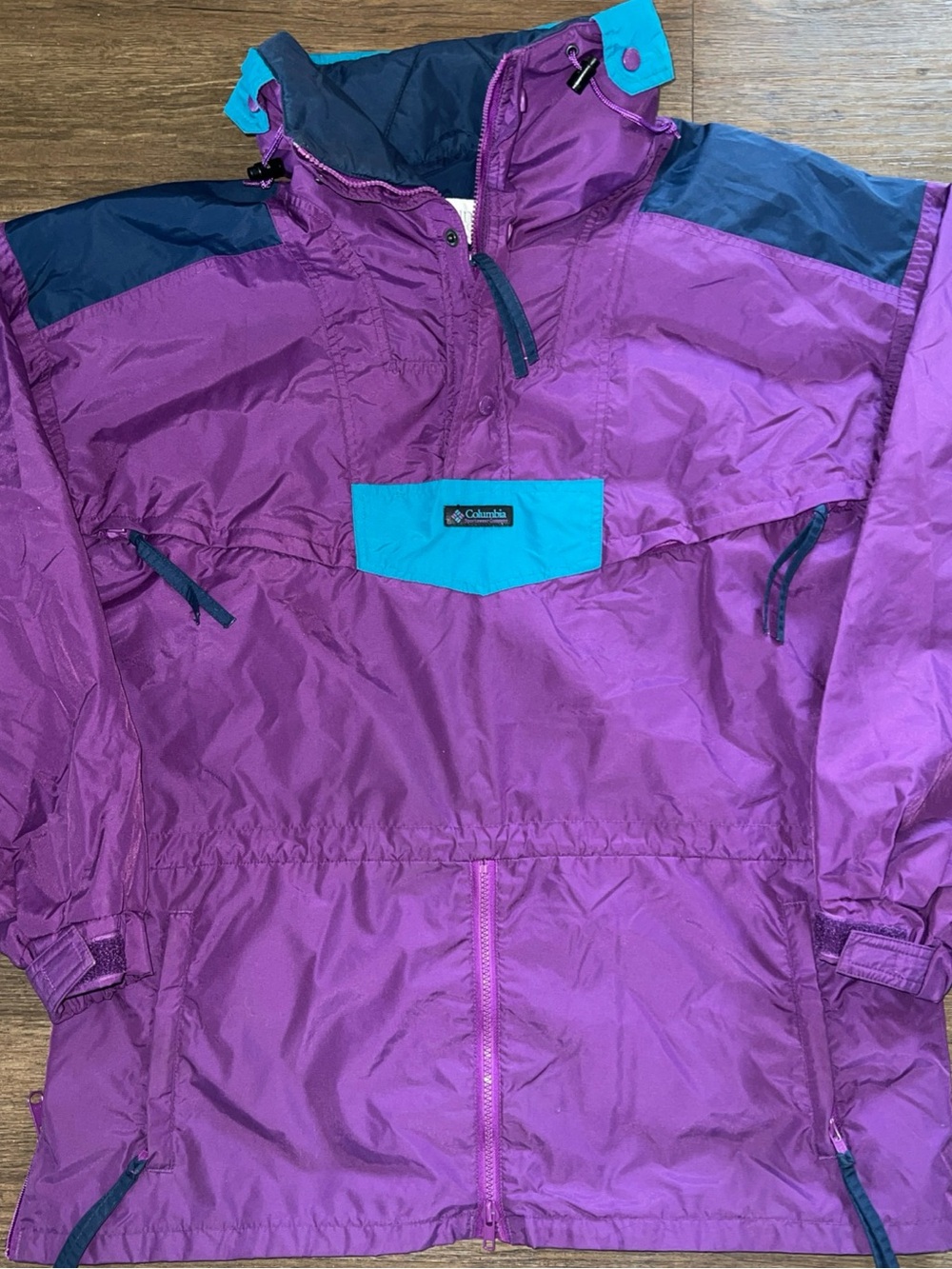 Columbia Purple and Teal Pullover Windbreaker